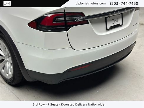 Used 2019 Tesla Model X Long Range image 16