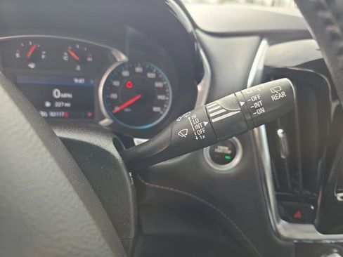 Used 2021 Chevrolet Traverse LT w/ LPO, Blackout Package image 31