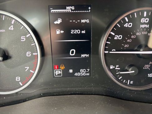 Certified 2025 Subaru Ascent Premium image 34