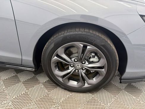 Used 2025 Honda Accord EX-L image 14