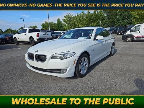 Used 2013 BMW 528i xDrive Sedan AWD/4WD image 3