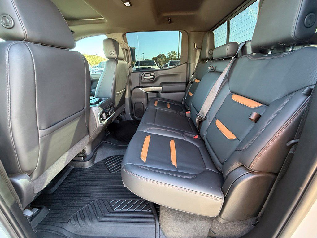 Used 2020 GMC Sierra 1500 AT4 w/ Off-Road Performance Package AWD/4WD image 26