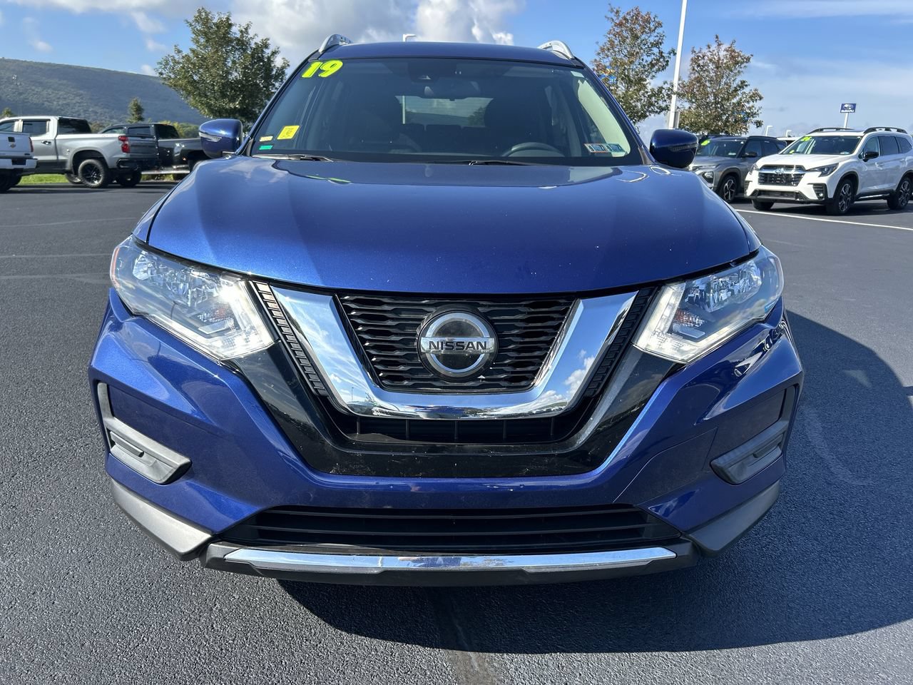 Used 2019 Nissan Rogue S w/ Special Edition Package FWD image 12