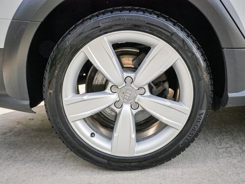 Used 2016 Audi A4 Premium image 13