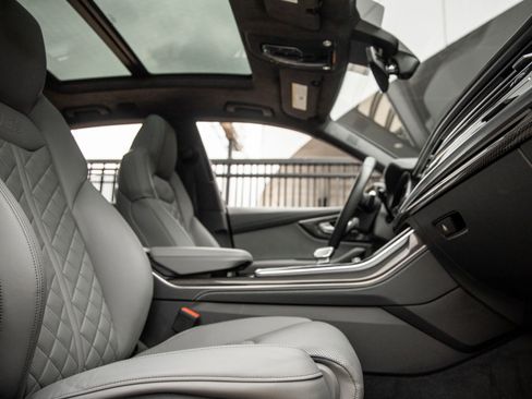 Used 2023 Audi SQ8 Premium Plus AWD/4WD image 43
