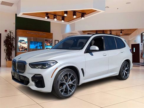 Used 2019 BMW X5 xDrive40i w/ M Sport Package image 1