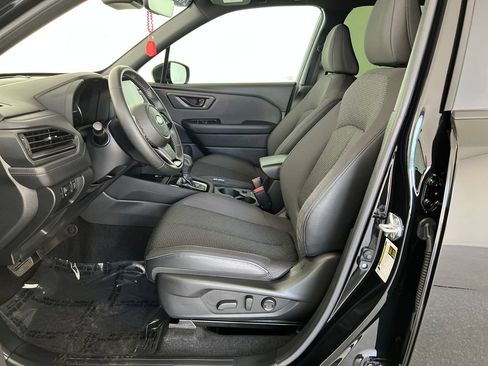 Certified 2025 Subaru Forester Premium w/ Convenience Package #2 AWD/4WD image 12