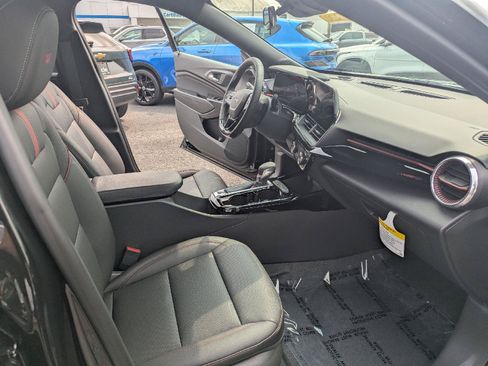 New 2026 Chevrolet Trax RS w/ Driver Confidence Package FWD image 41