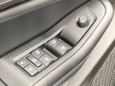 Certified 2025 Jeep Grand Cherokee Laredo X w/ Luxury Tech Group I AWD/4WD image 29