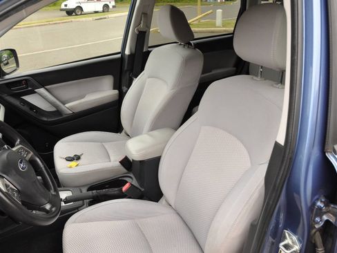 Used 2015 Subaru Forester 2.5i Premium w/ All-Weather Package image 17