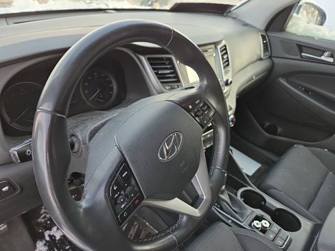 Used 2017 Hyundai Tucson Sport image 14