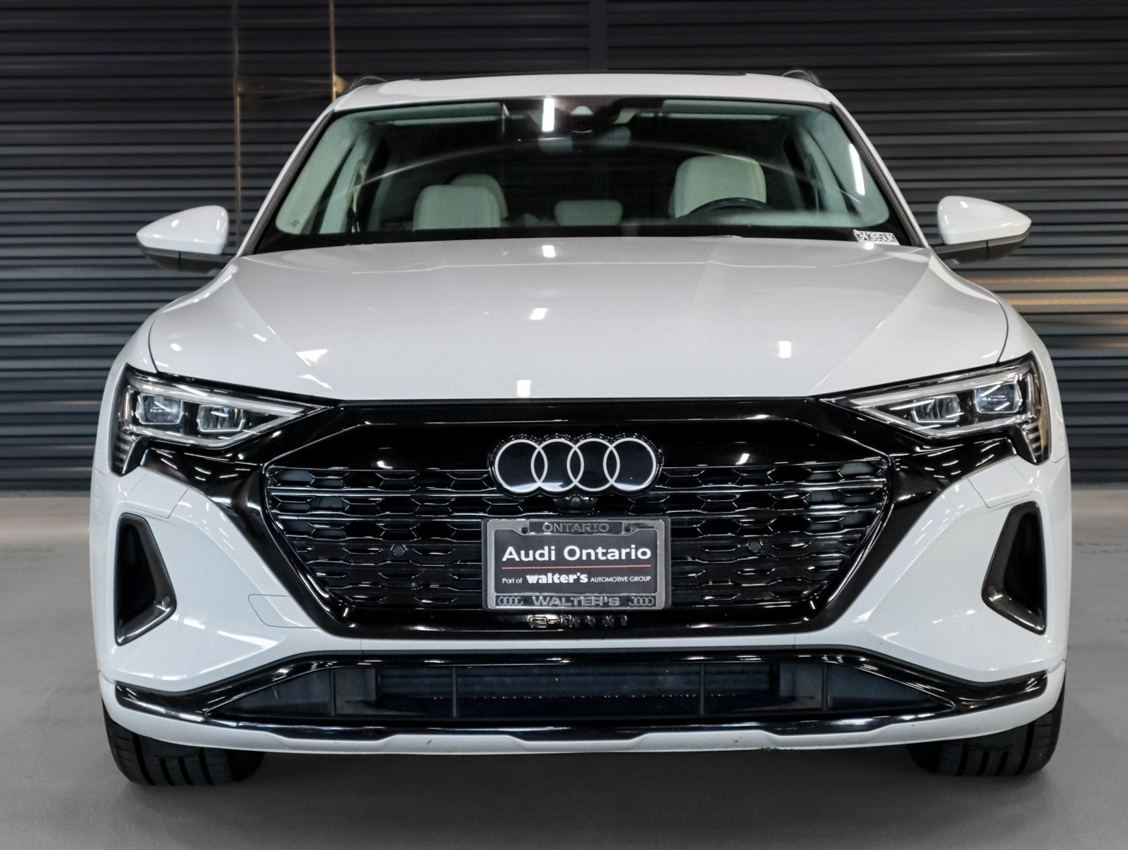 Used 2024 Audi Q8 e-tron Premium AWD/4WD image 11