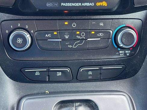 Used 2023 Ford Transit Connect XL FWD image 25