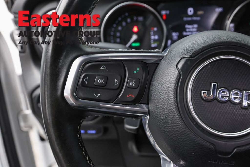 Used 2022 Jeep Wrangler Unlimited Sahara w/ Cold Weather Group AWD/4WD image 17