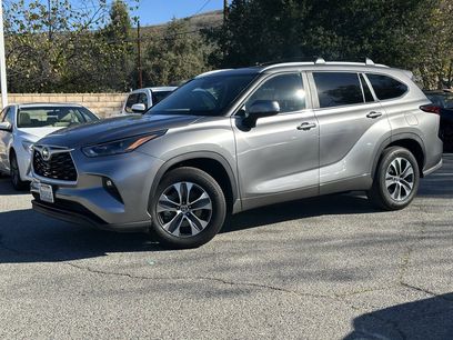 Certified 2025 Toyota Highlander XLE