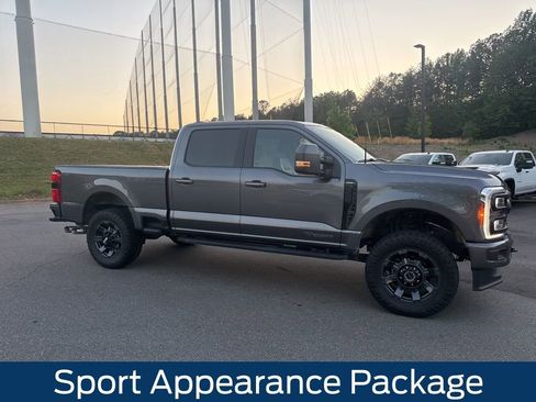 Used 2023 Ford F250 Lariat w/ Lariat Ultimate Package AWD/4WD image 3
