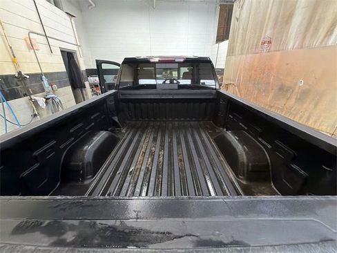 Certified 2020 GMC Sierra 1500 Elevation w/ Elevation Value Package image 24