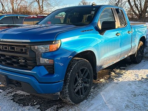 Used 2023 Chevrolet Silverado 1500 Custom w/ LPO, Dark Essentials Package image 1