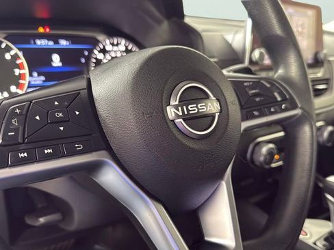 Used 2024 Nissan Altima 2.5 SV image 23