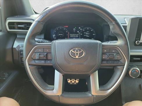 Used 2024 Toyota Tacoma TRD Sport RWD image 15