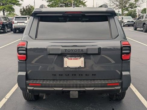 Used 2025 Toyota 4Runner SR5 RWD image 6