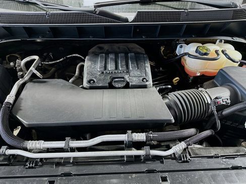 Used 2020 Chevrolet Silverado 1500 Custom w/ Custom Value Package image 30