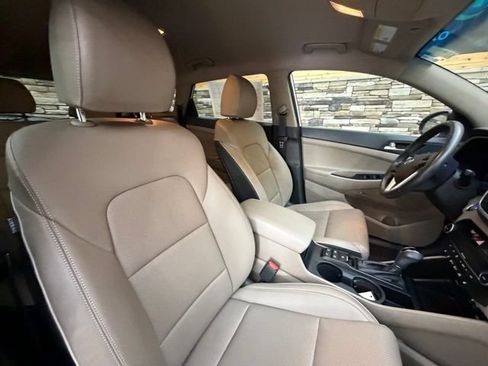 Used 2020 Hyundai Tucson Limited AWD/4WD image 17