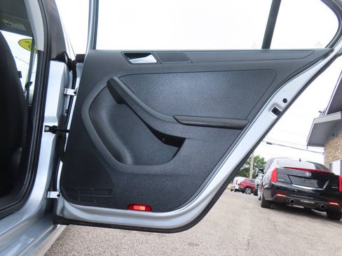 Used 2015 Volkswagen Jetta S FWD image 37