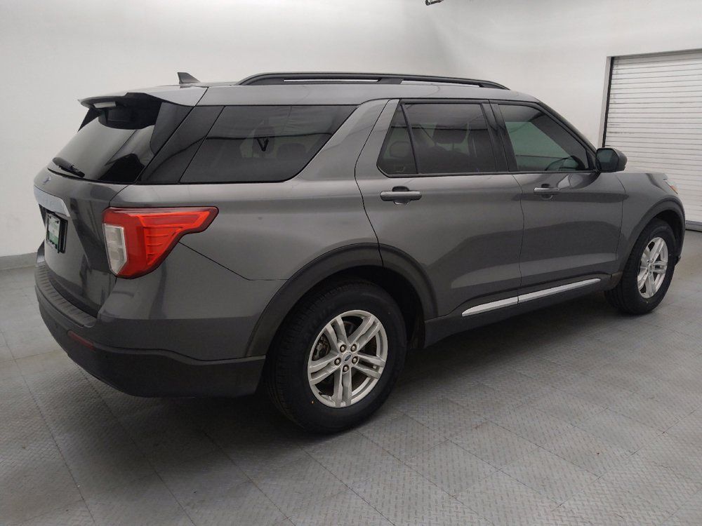 Used 2023 Ford Explorer XLT RWD image 10