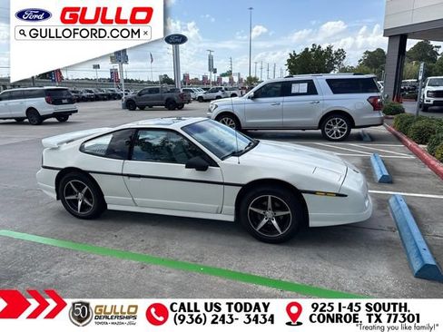 Used 1988 Pontiac Fiero GT RWD image 3