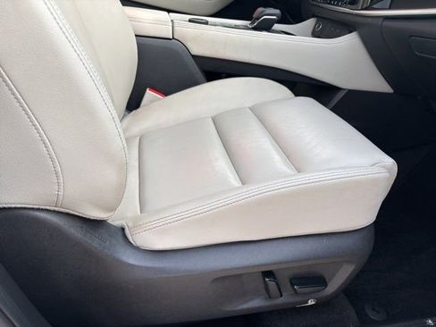 Used 2023 Nissan Rogue SL w/ SL Premium Package image 17