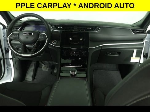 New 2026 Jeep Grand Cherokee L Laredo image 6