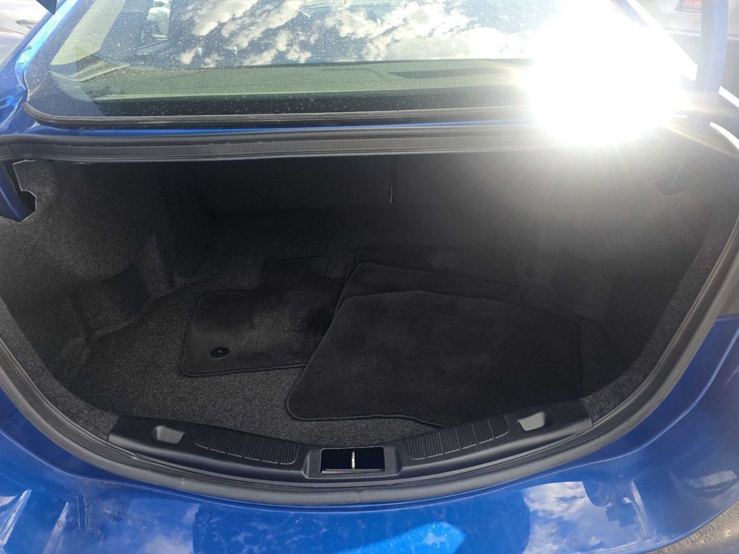 Used 2017 Ford Fusion SE FWD image 24