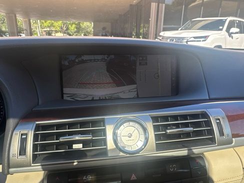 Used 2016 Lexus LS 460 L RWD image 20