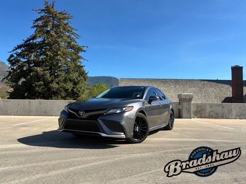 Used 2023 Toyota Camry XSE FWD image 1