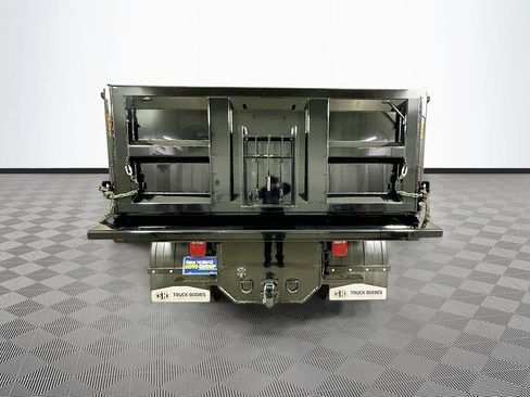 New 2026 Ford F650 2WD Regular Cab Super Duty image 6