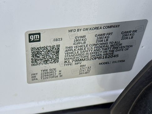 Used 2023 Chevrolet TrailBlazer LS FWD image 32