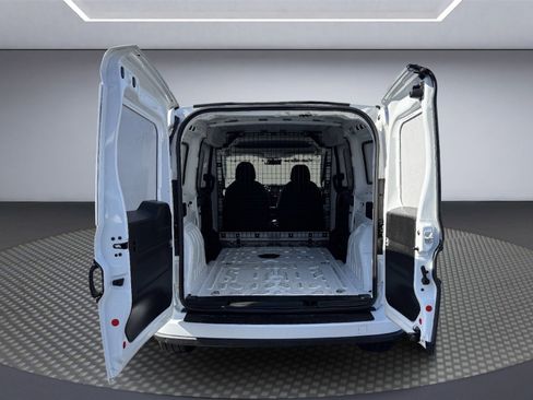 Used 2022 RAM ProMaster City Tradesman image 7