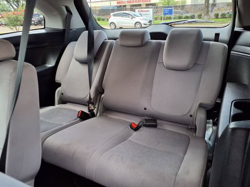 Used 2024 Honda Odyssey EX image 19