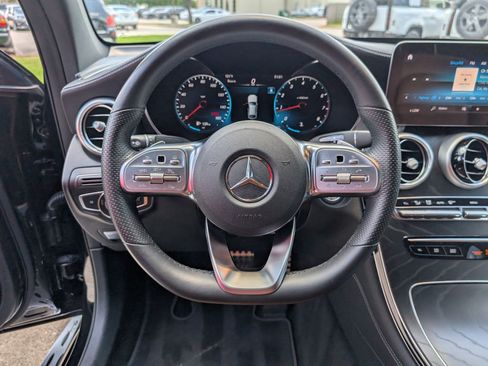 Used 2020 Mercedes-Benz GLC 300 4MATIC Coupe image 11