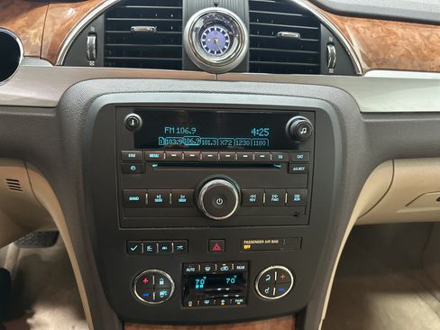Used 2012 Buick Enclave Leather AWD/4WD image 24