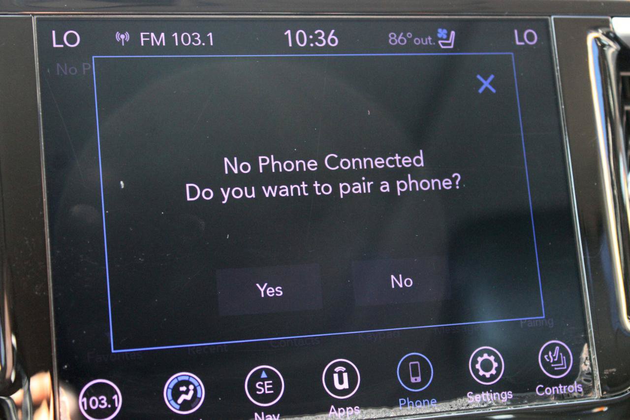 Used 2019 Chrysler Pacifica Limited FWD image 36
