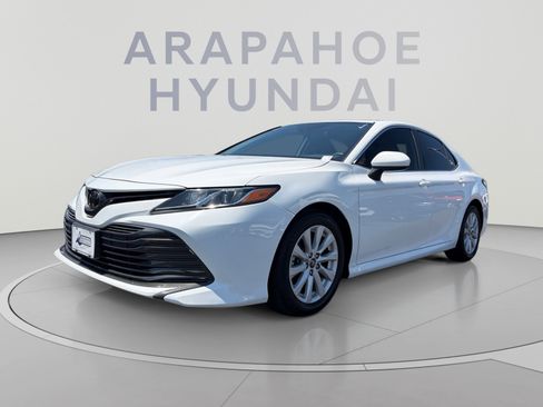 Used 2019 Toyota Camry LE FWD image 1