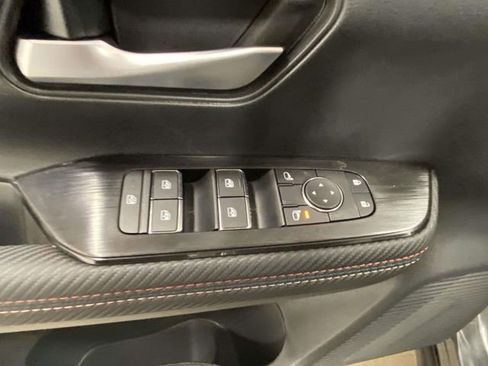 New 2026 Nissan Kicks SR w/ Cold Weather Package FWD image 14
