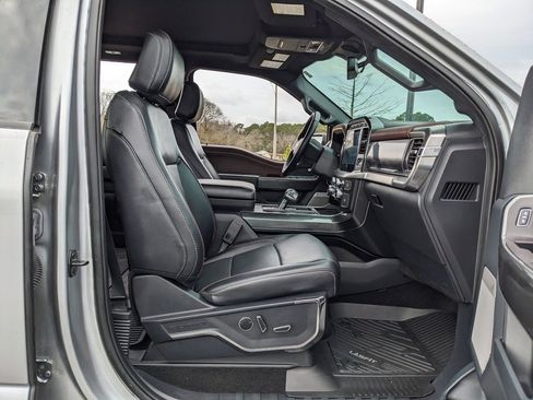 Used 2022 Ford F150 Lariat w/ Equipment Group 502A High image 53