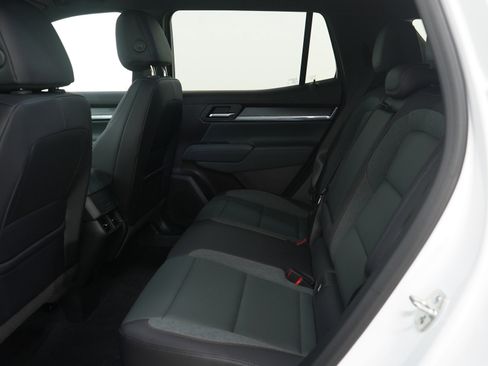 Used 2026 GMC Terrain AT4 w/ LPO, Floor Liner Package image 15