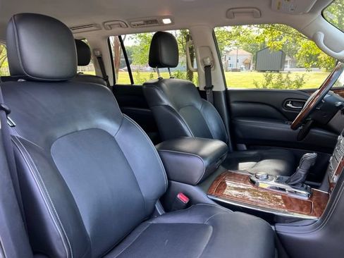 Used 2019 INFINITI QX80 Luxe AWD/4WD image 24