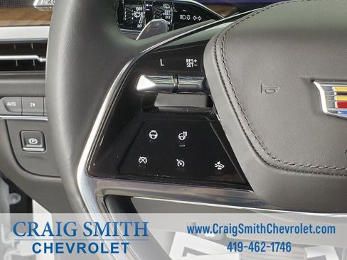 Used 2025 Cadillac Escalade Sport Platinum w/ LPO, ONYX Package image 16