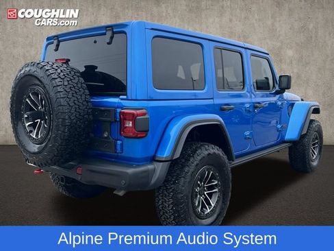Used 2024 Jeep Wrangler Unlimited Rubicon AWD/4WD image 8