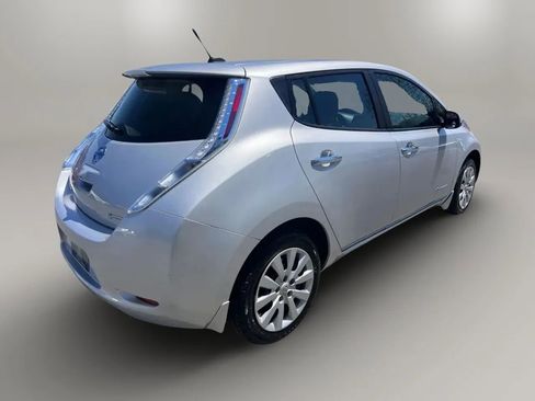 Used 2014 Nissan Leaf S FWD image 7